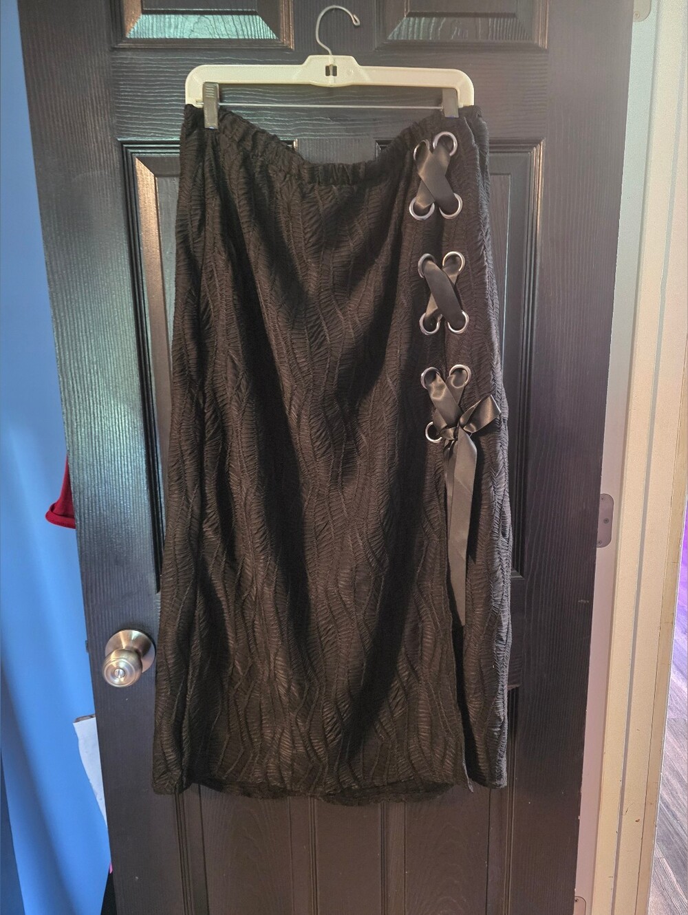 Nightfall Torrid Lace-Up Maxi Skirt Sz 1 Textured Fabric Gothic Style Witchy NWT